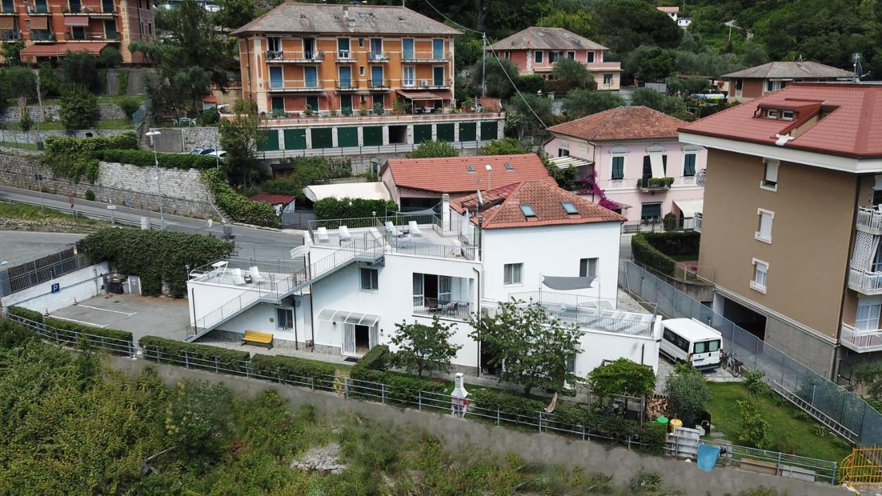 Bed & Breakfast 4U Parcheggio Interno Chiavari Exteriör bild