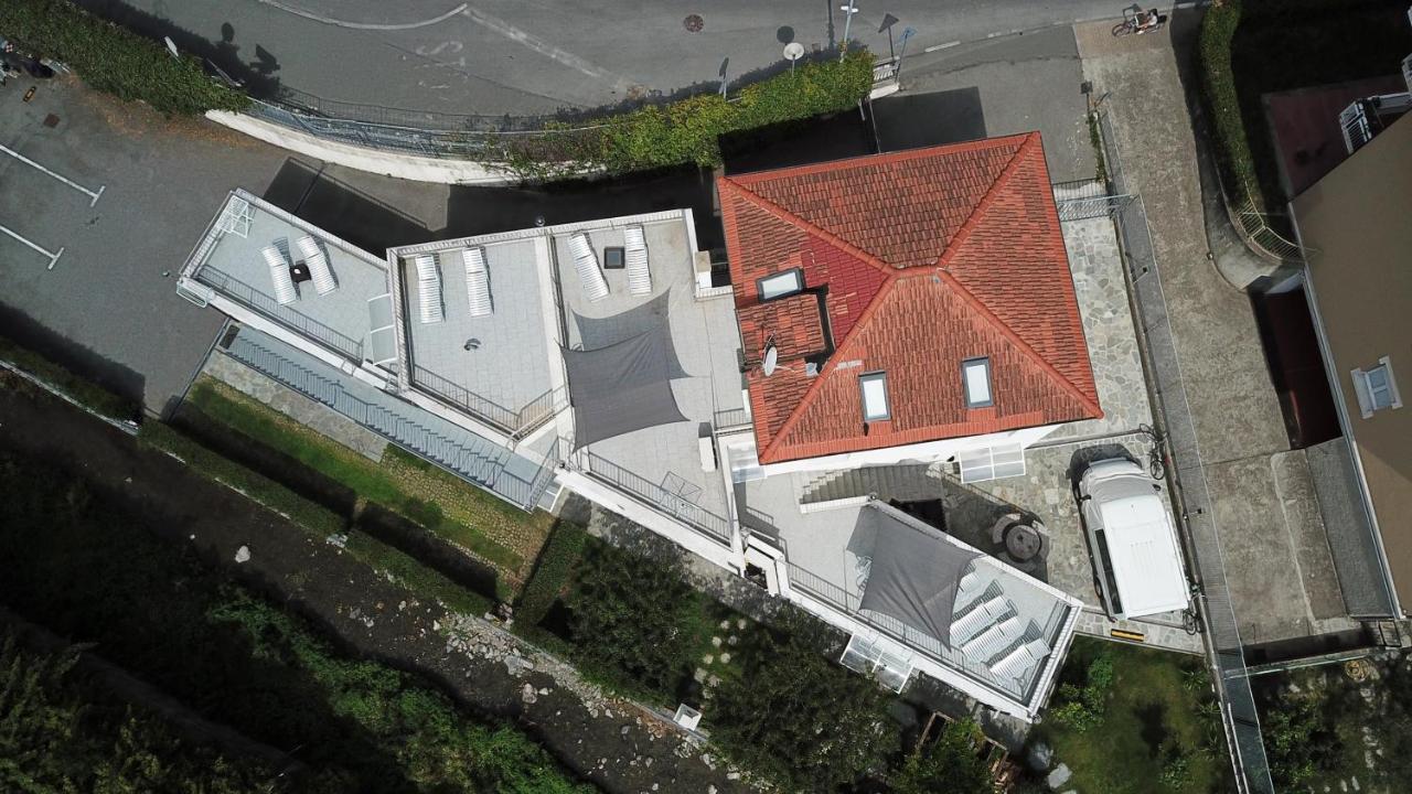 Bed & Breakfast 4U Parcheggio Interno Chiavari Exteriör bild