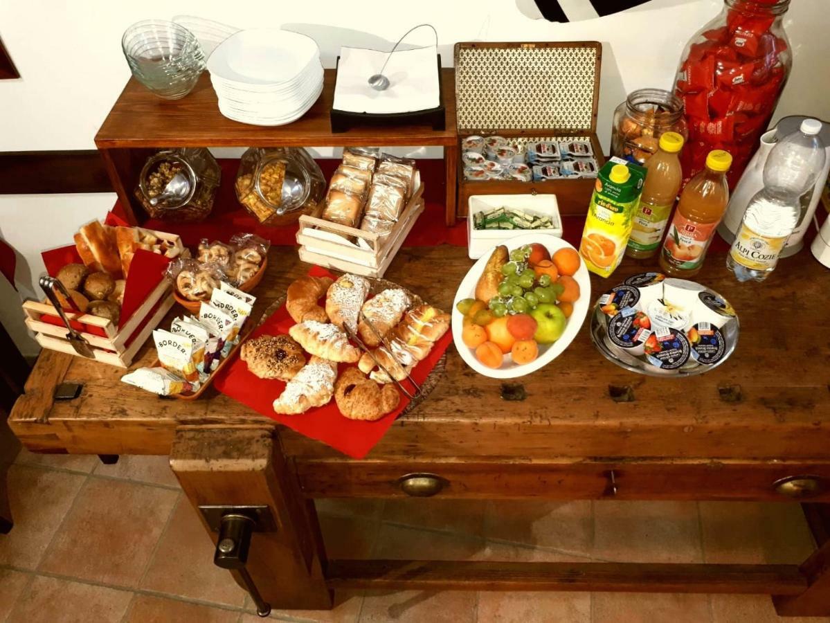 Bed & Breakfast 4U Parcheggio Interno Chiavari Exteriör bild