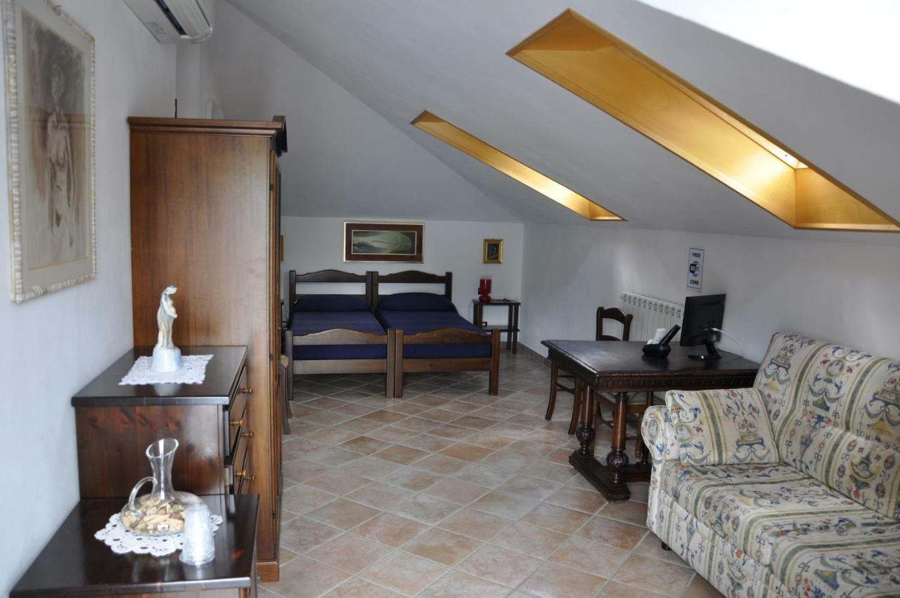 Bed & Breakfast 4U Parcheggio Interno Chiavari Exteriör bild